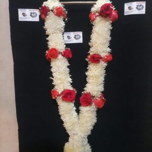 Imperial Red Rose & White Chrysanthemum Triple-Tier Handcrafted Haar